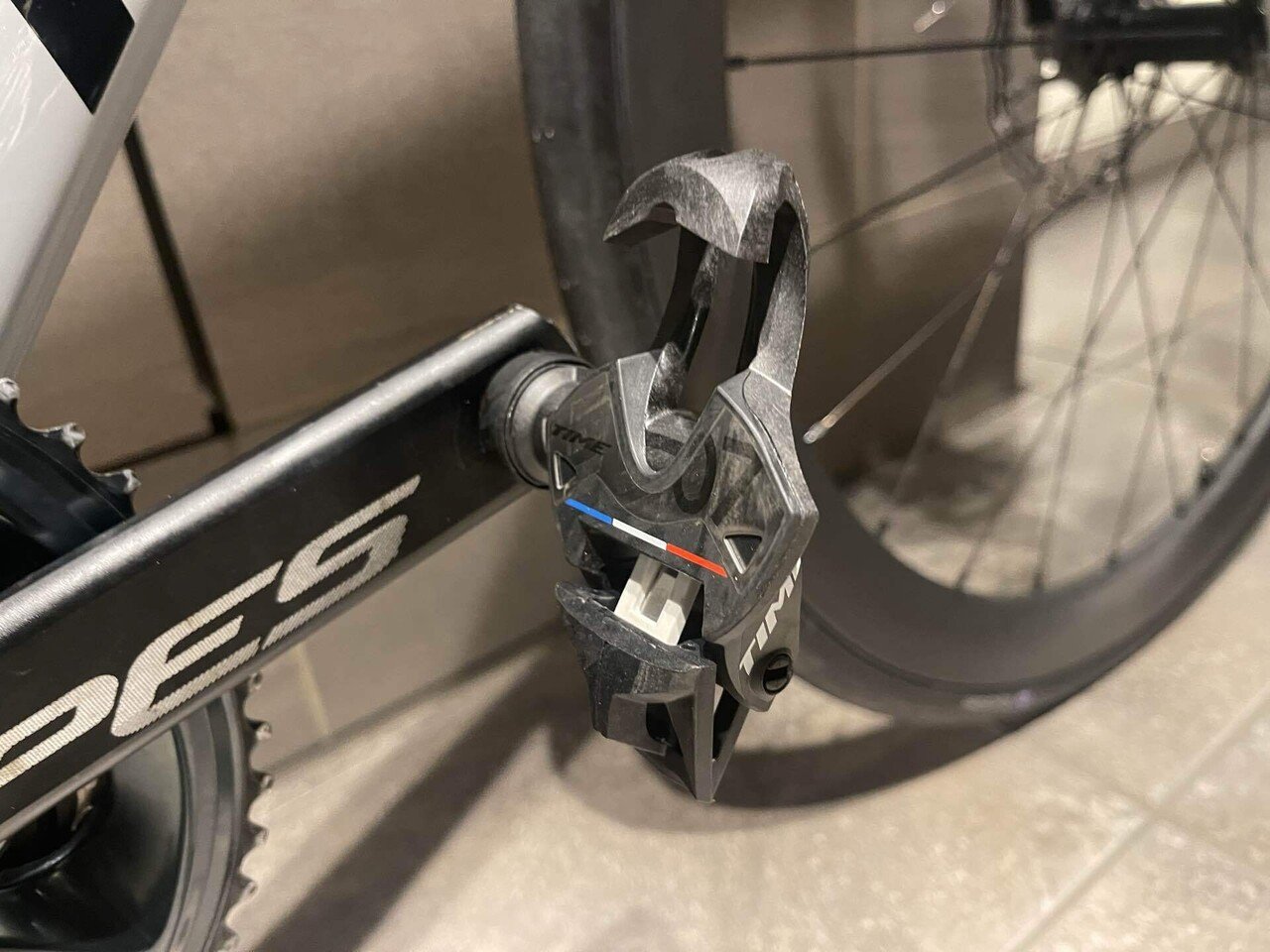 ホイールセット無し RIDLEY HELIUM SL 電動アルテグラ ホイールセット