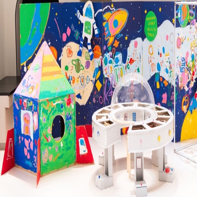 参加者募集中】新TeNQ アートプログラム「宙のアトリエ」ダンボールと