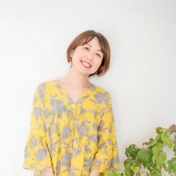 桐嶋しずこ/こじれた思考をほどく係