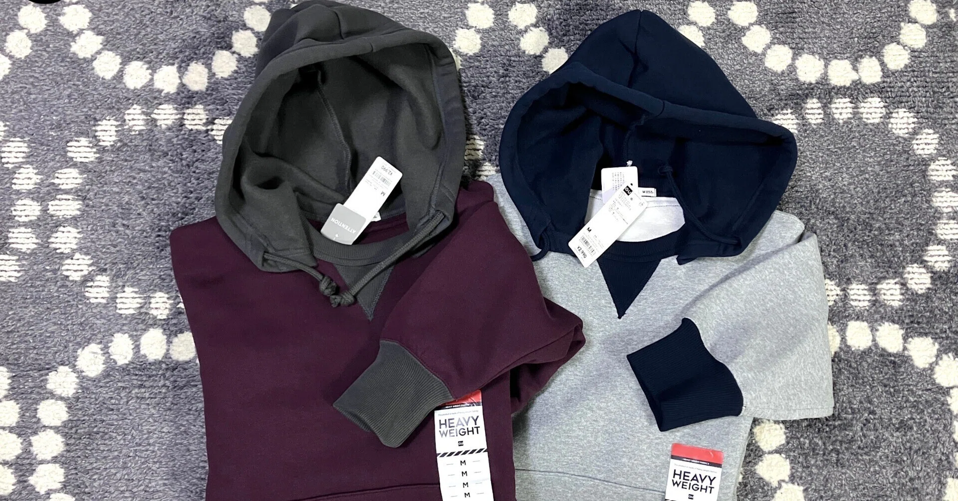 後付けパーカーが、まさかのGUから発売になってました（しかもセール 