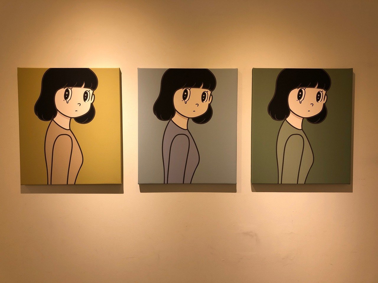 ハシヅメユウヤさんの描く泣く女性「YUYA HASHIZUME ART ハシヅメユウヤさんの描く泣く女性「YUYA HASHIZUME ART