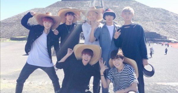 防弾少年団(BTS) - moon 【5月31日 終日】 BTS】5/31(土) 特別番組『BTS 7つの光 輝く未来へ』放送決定 | B