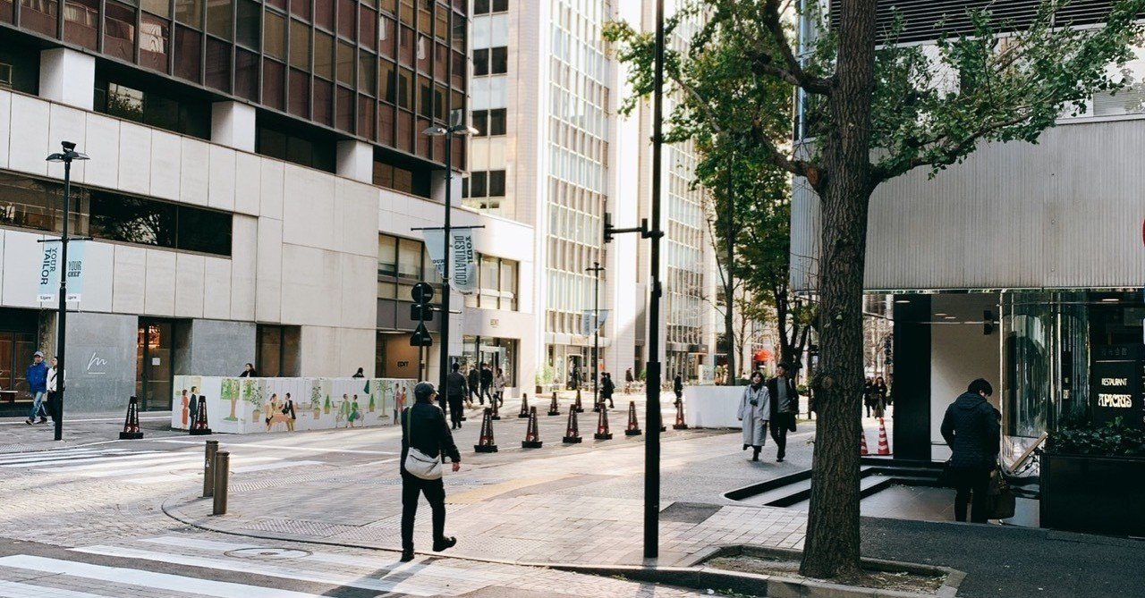 Writing in your own words, without relying on others' phrases or ...