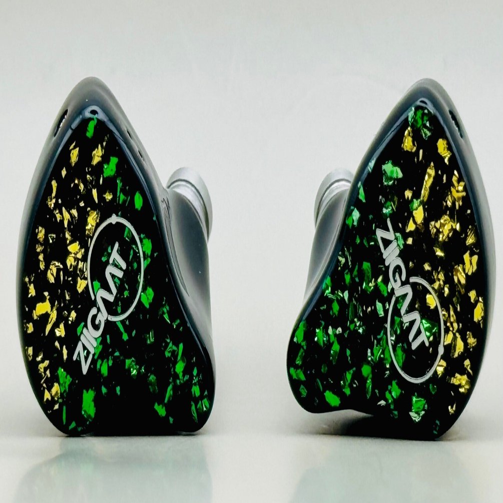 ZiiGaat Arcadiaのレビュー｜ラルフ・ヒンクリー