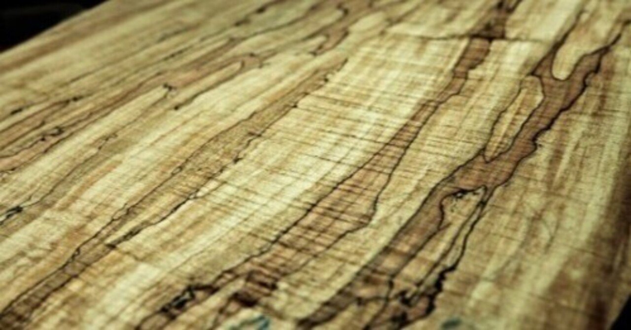 ギター用?材　微妙にスポルデッド木材 ギター用?材 微妙にスポルデッド木材