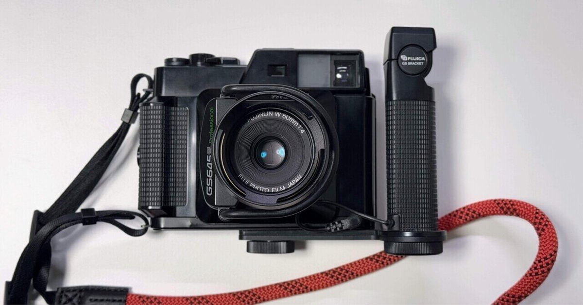 フジフィルム GS645S みつかる FUJINON W60mm1:4レンズ装着 