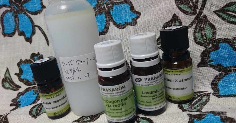 ローズウォーターの化粧水 暮らしを豊かに アロマアドバイザー さつき Note