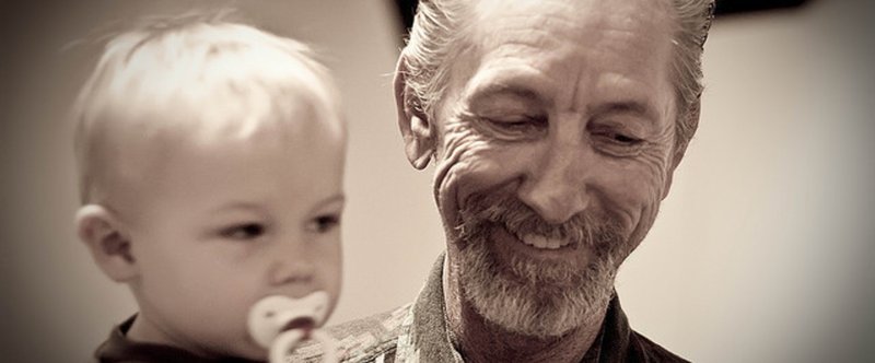 かわいい 歳のおじいちゃんのタッチダウン姿が子供みたい こびー Note