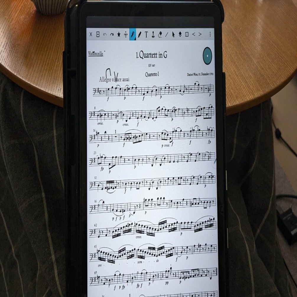 タブレットで楽譜をみる♪｜こうめ