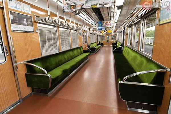 マルーン色の阪急電車｜余談が好き 技術な話