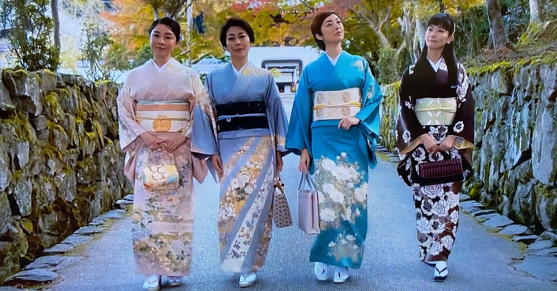 眼福の味わいを「平成細雪」。さよなら中山美穂さん｜さとしとさ