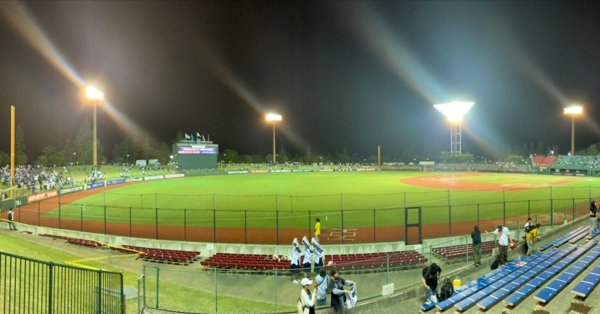 プロ野球・地方球場訪問記〜弘前市運動公園野球場（はるか夢球場