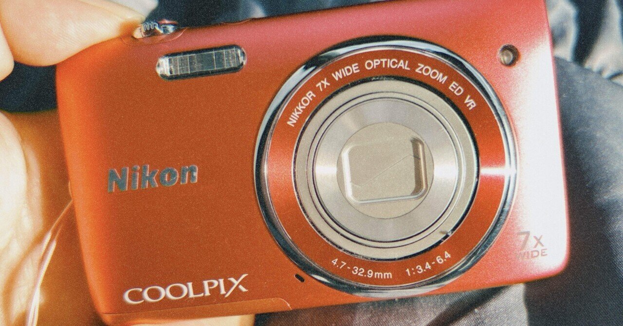 動作確認済　Nikon COOLPIX S3500 コンデジ Amazon | Nikon デジタルカメラ COOLPIX S3500 光学7倍ズーム 有効画素