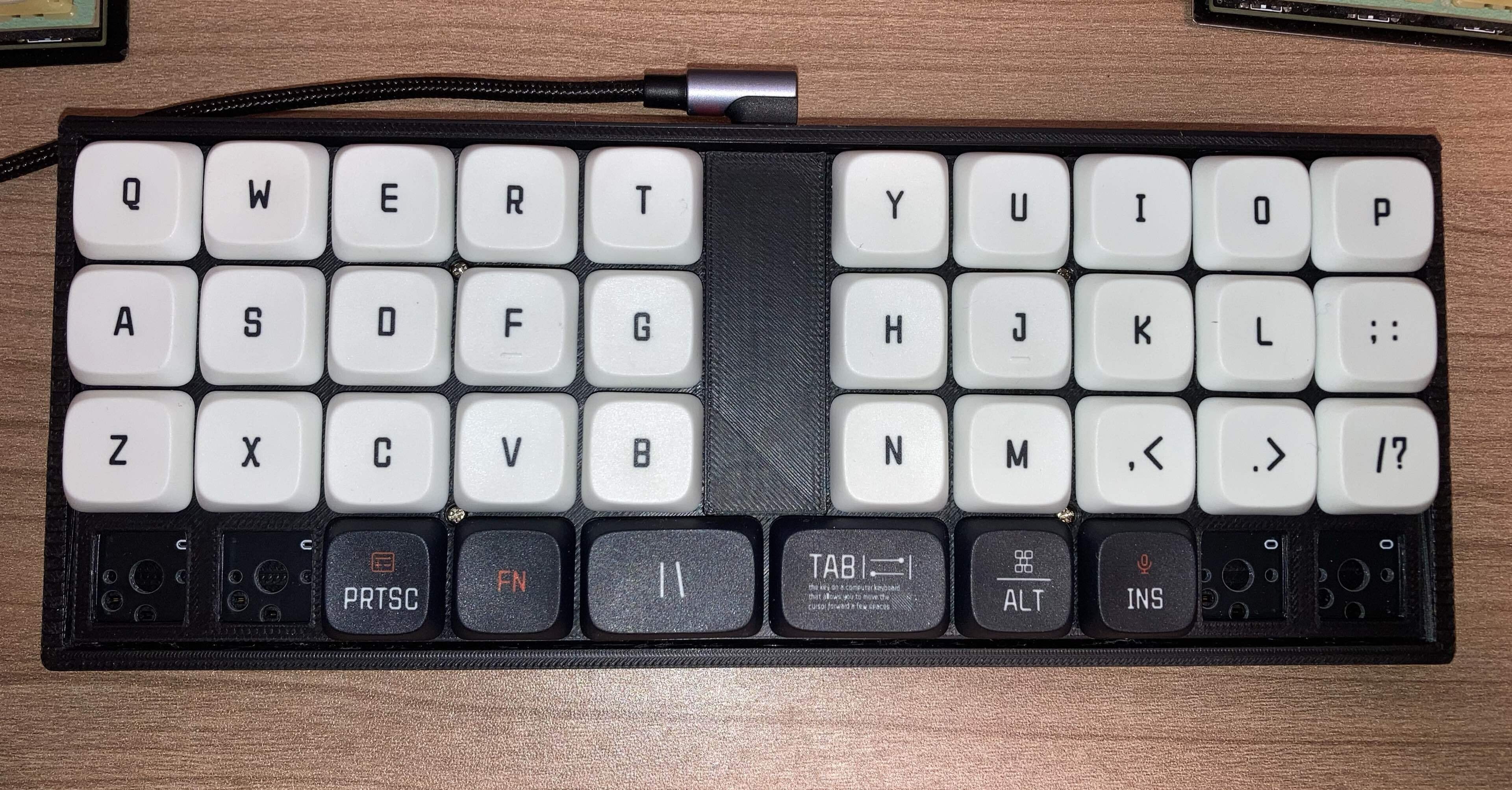 BLE Micro Pro typeC × 3 BLE Micro - A Super Compact Micro Bluetooth Low Energy