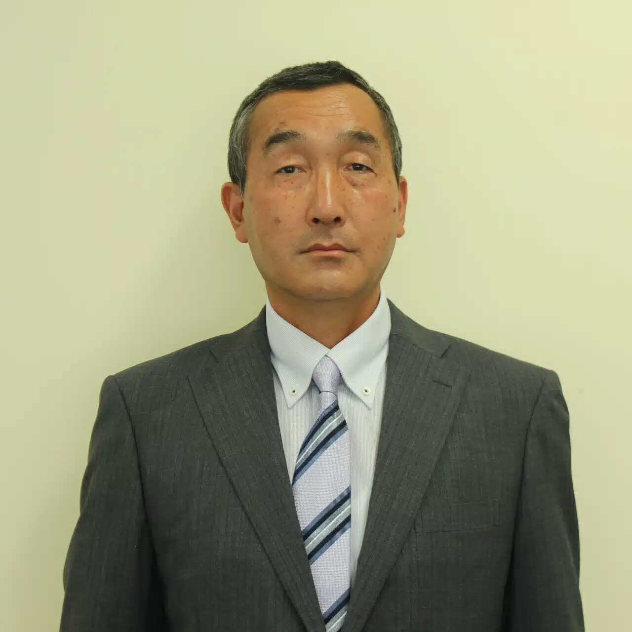フラワーライフ研究会の飛田秋彦