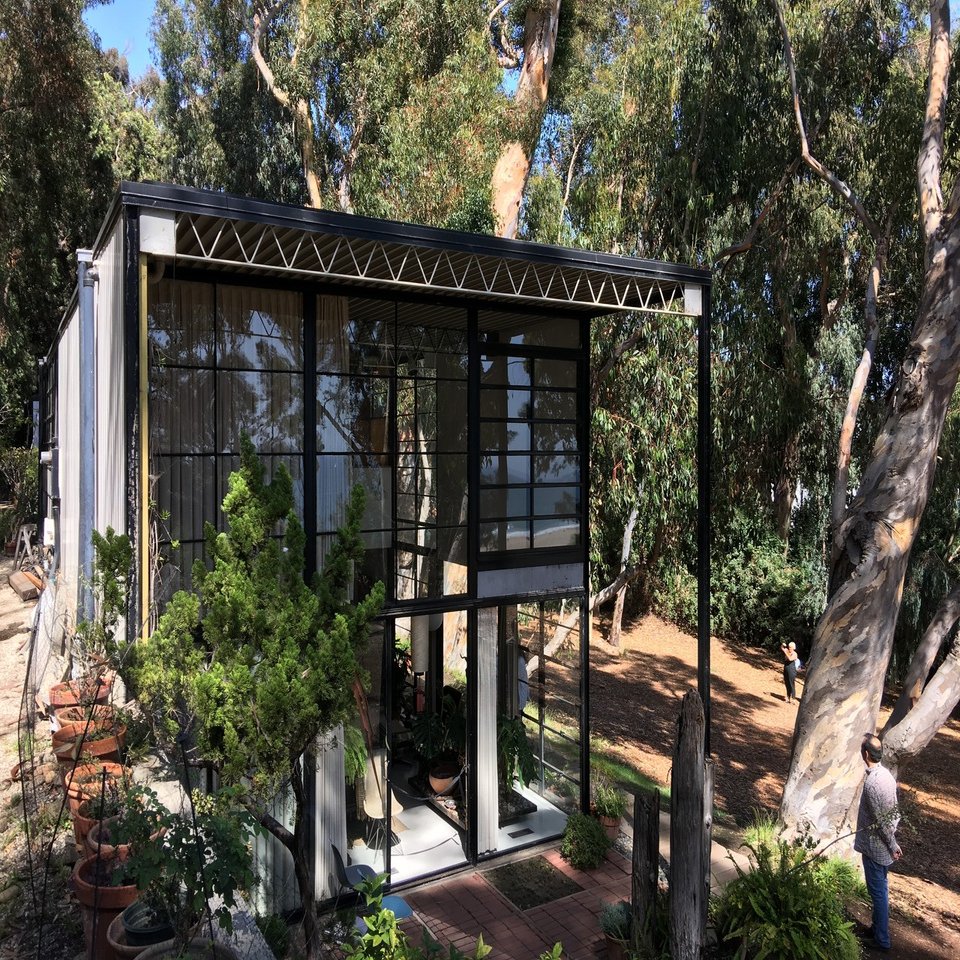 The Eames House (イームズハウスの見学）｜MOJA MOJA