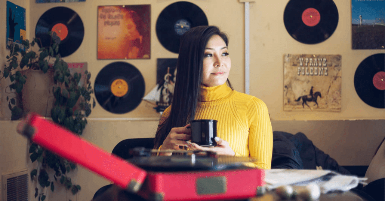 音楽とコーヒーが脳の機能とパフォーマンスに与える影響