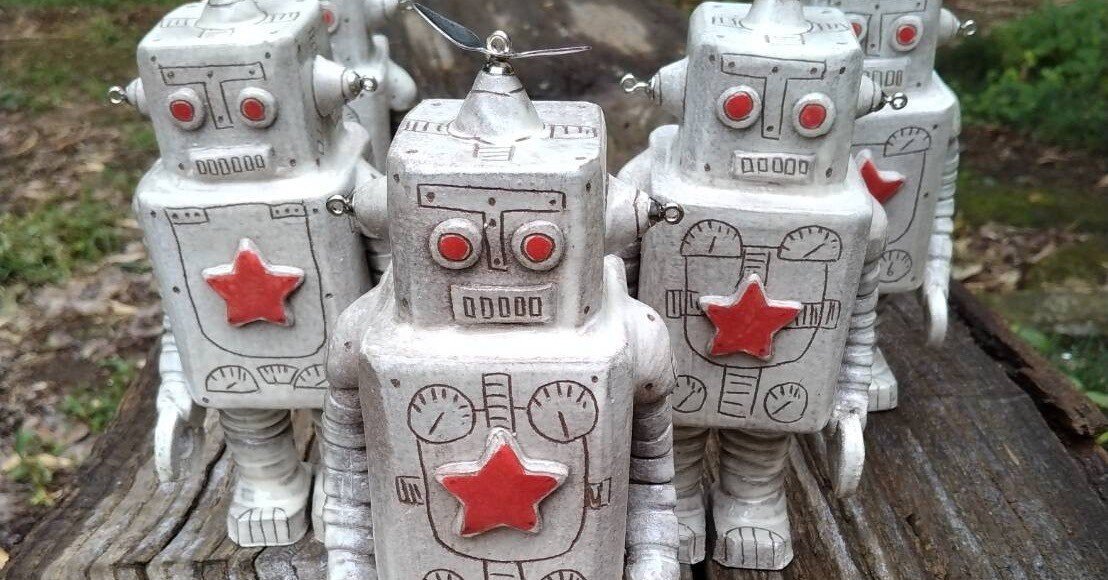 作品集#01ーみんなを守る益子焼ロボットヒストリー：進化は続くよ