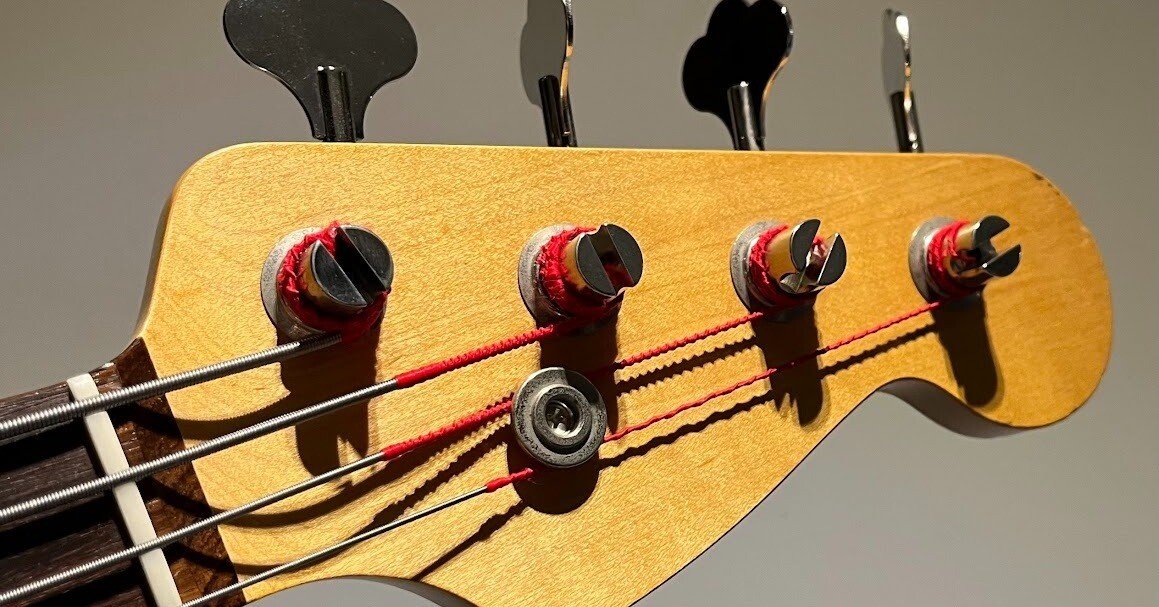 お気に入りのラウンドワウンド弦｜octopus