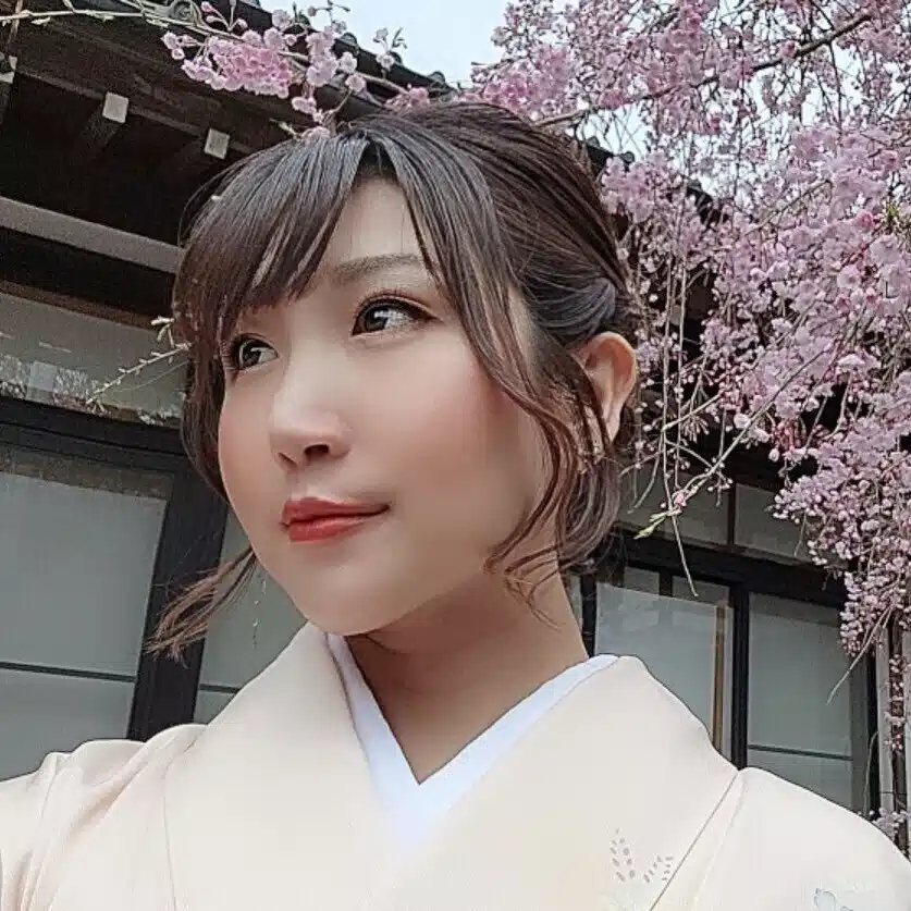龍神くくりの姫巫女🐉神尾茉音