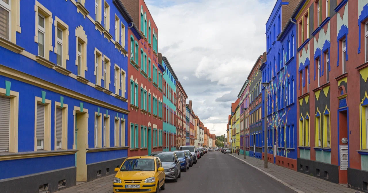 Butc Cheeck Architect Ken Busujima's Tongue-in-Cheek Travelogue 2: