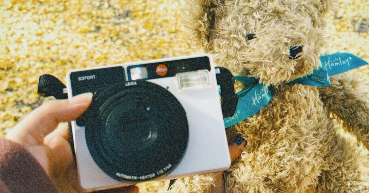 初代Leica SofortとSilkyちゃん｜かまた