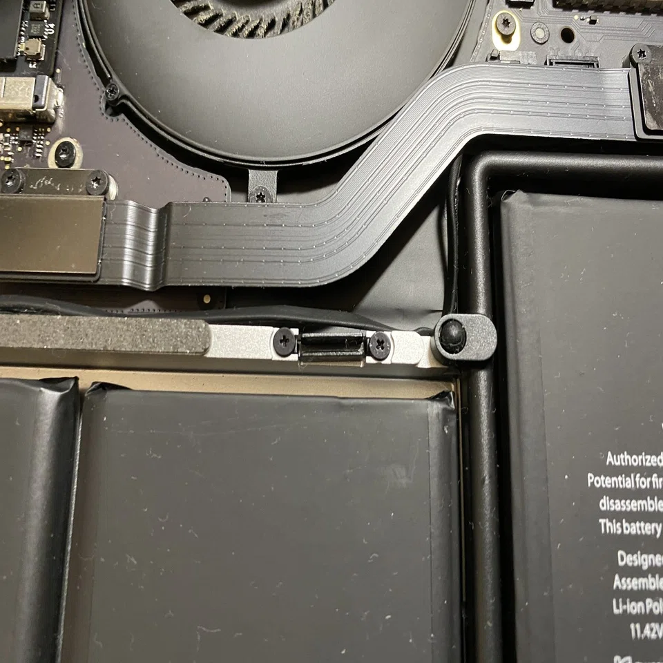 備忘録＆お役立ち》MacBook Pro (Retina, 13-inch, Early 2015) の内蔵 