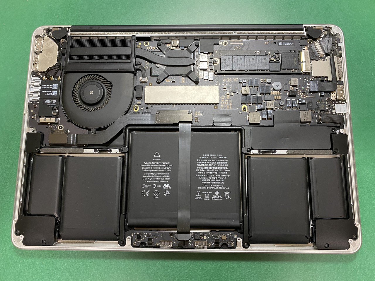 MacBook Pro 13インチ 2015 ストレージ256GBメモリ16GB PC/タブレット