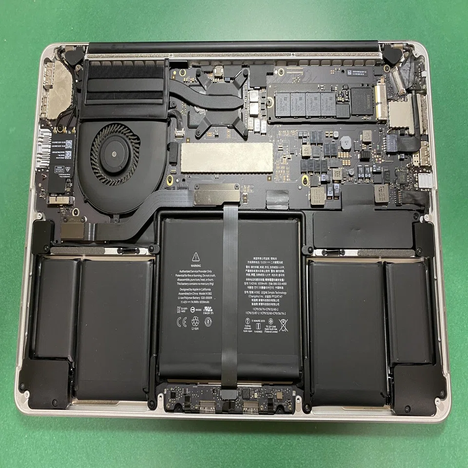 備忘録＆お役立ち》MacBook Pro (Retina, 13-inch, Early 2015) の内蔵 