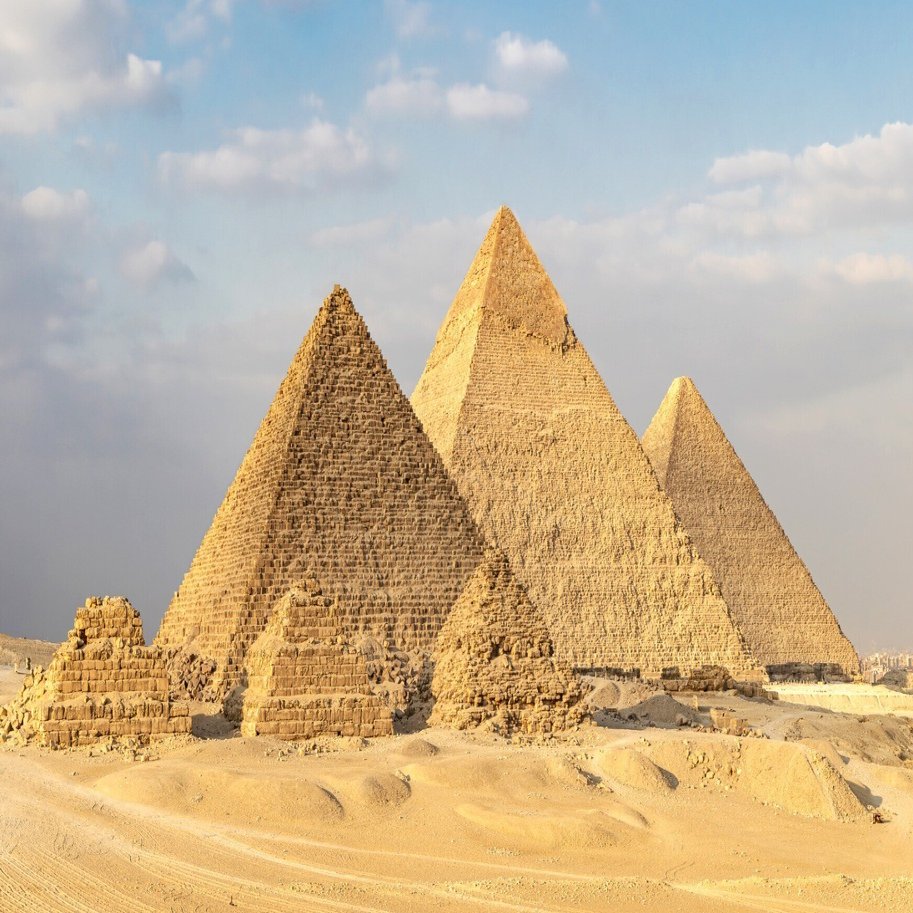 Capture stunning pyramid photos - Post-Processing Tools for Enhancing Pyramid Photos