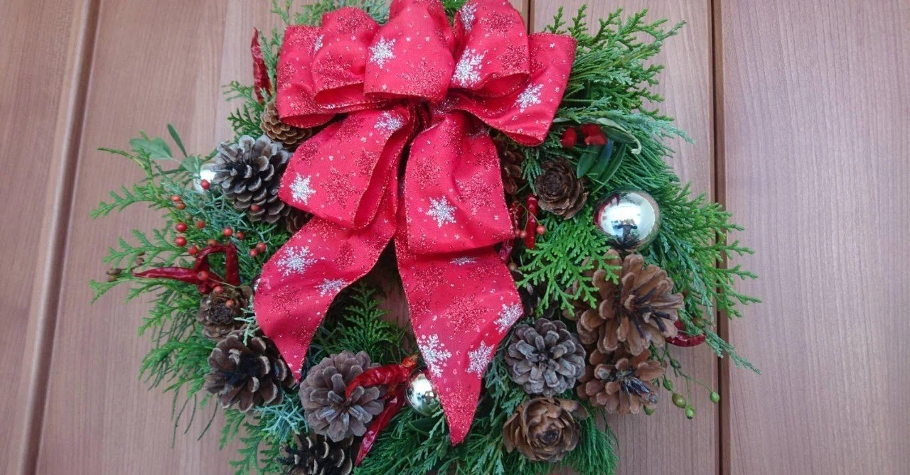 フレッシュクリスマスリースの作り方｜白井製茶園
