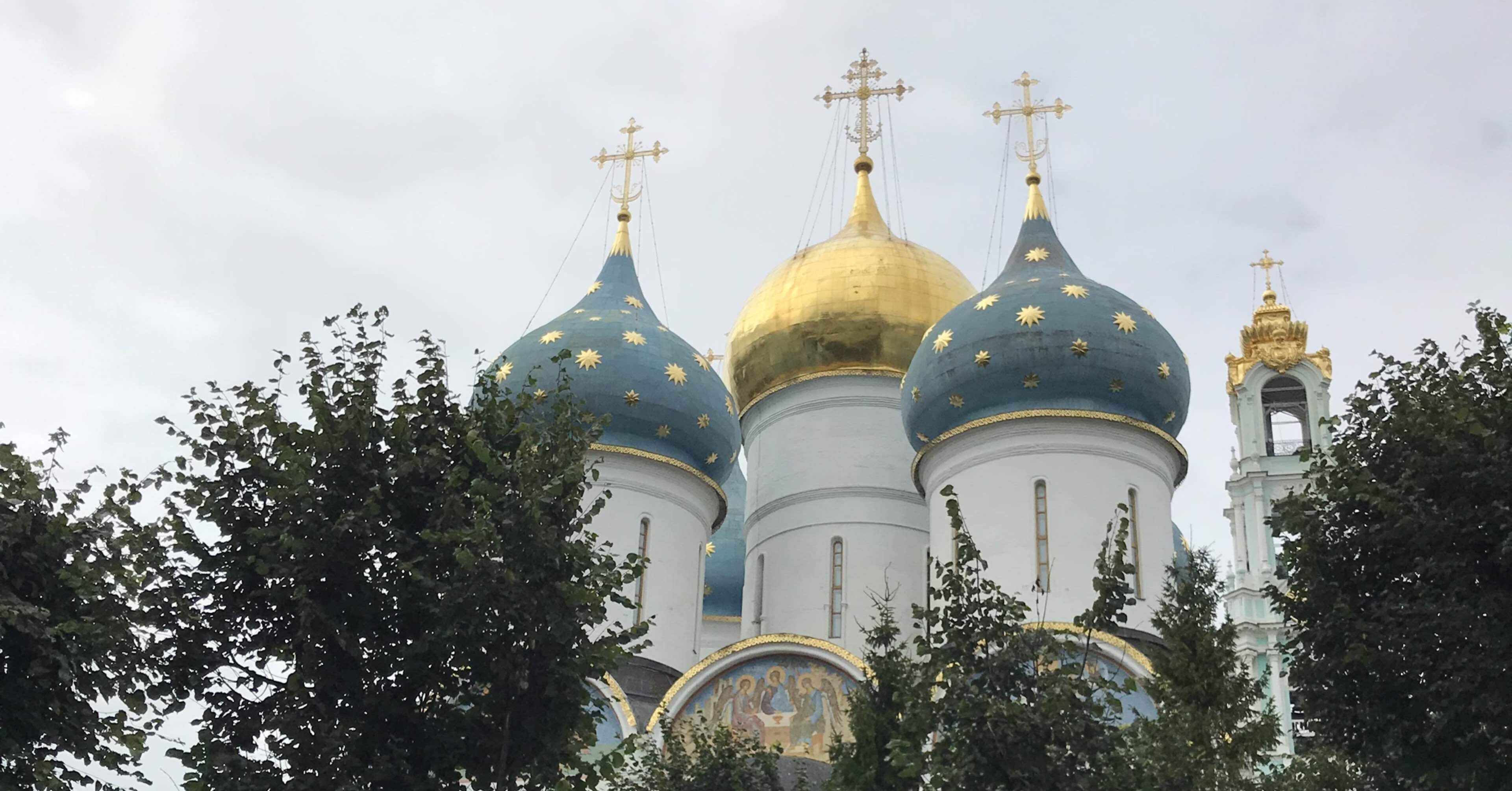 玉ねぎ型の屋根が織りなすロシア教会の幻想的な世界（2019年8月