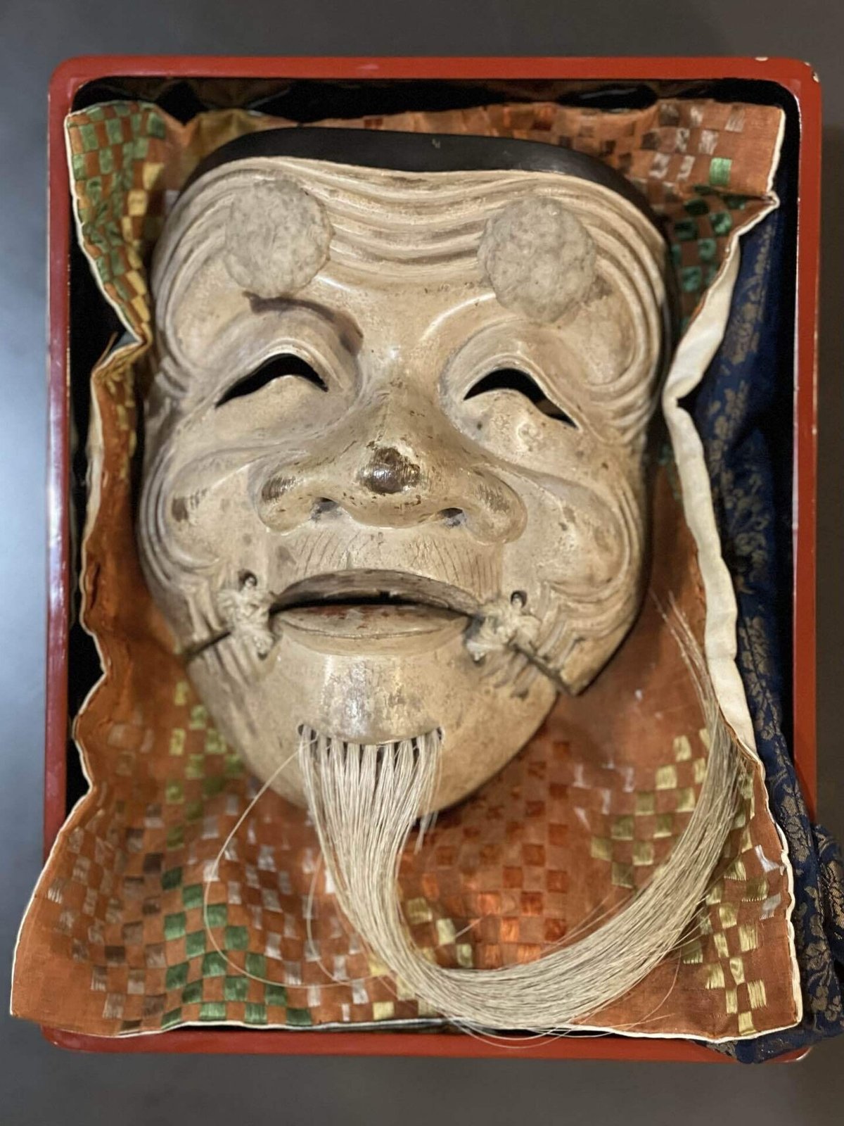 推し面2①【亀井 雄ニ先生】能面の紹介｜宝生能楽堂