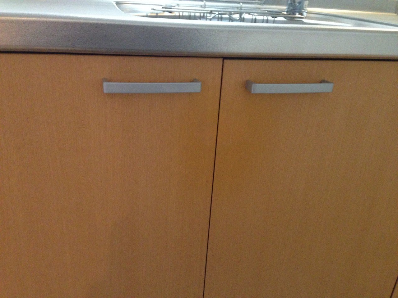 100均のベビーガードを剥がしたら テンベースリペア 10base Repair 床 フローリングのキズ ドア 木部のキズ 修復します Note