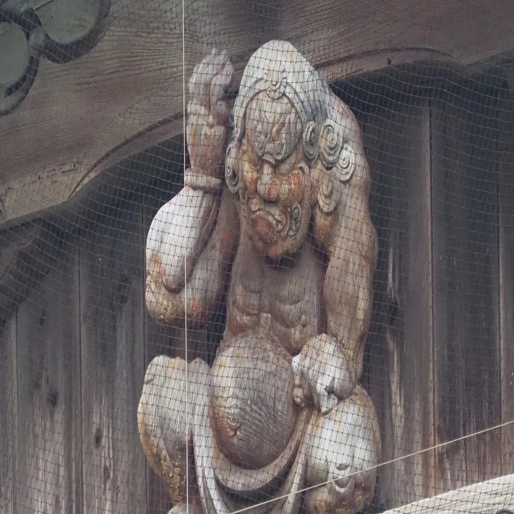 宮彫り」～龍以外の彫り物【力神・力士】～横浜、横須賀エリア｜神奈川