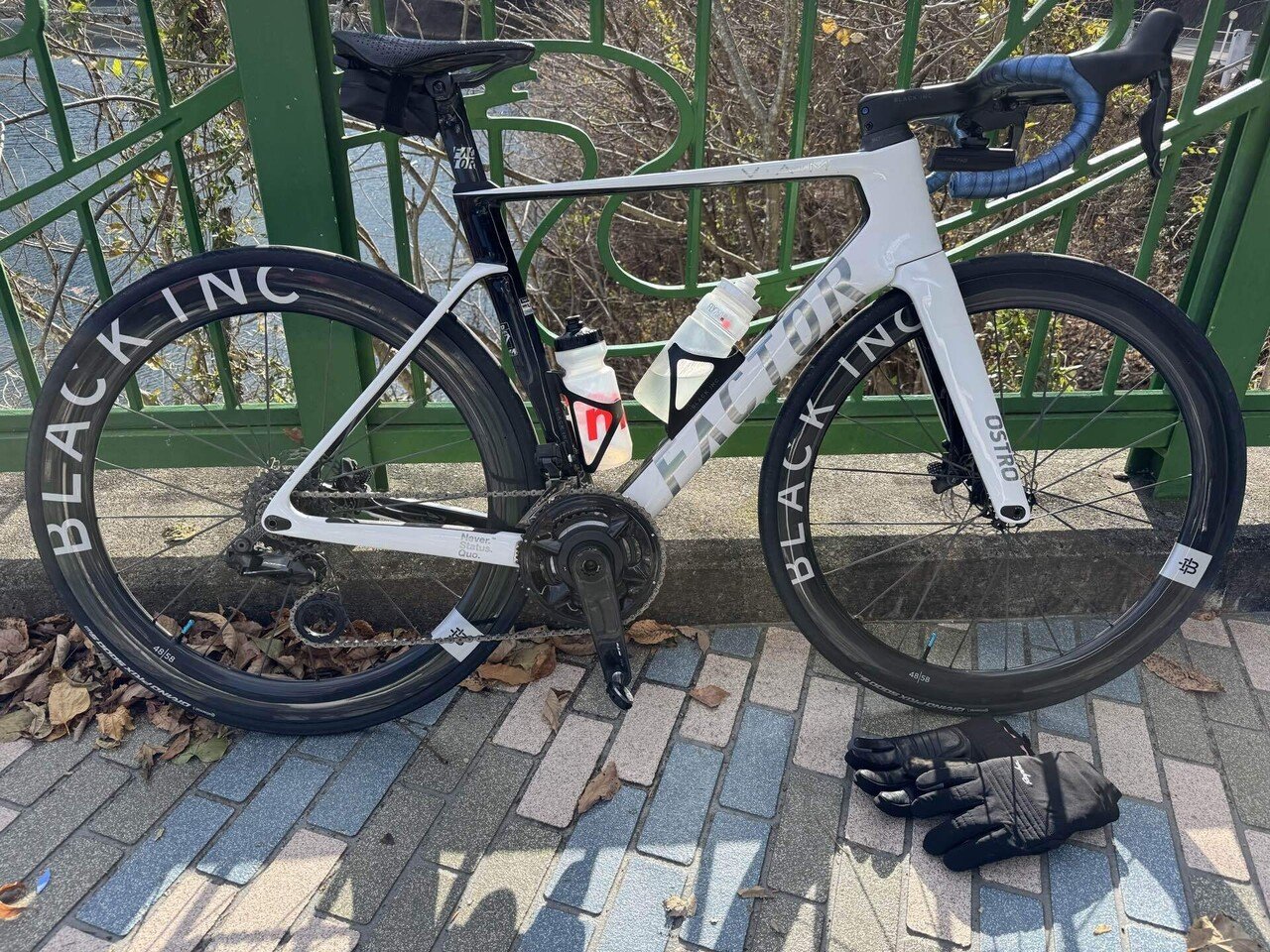 BLACK INC 48/58 ファーストインプレッション｜いもひろし