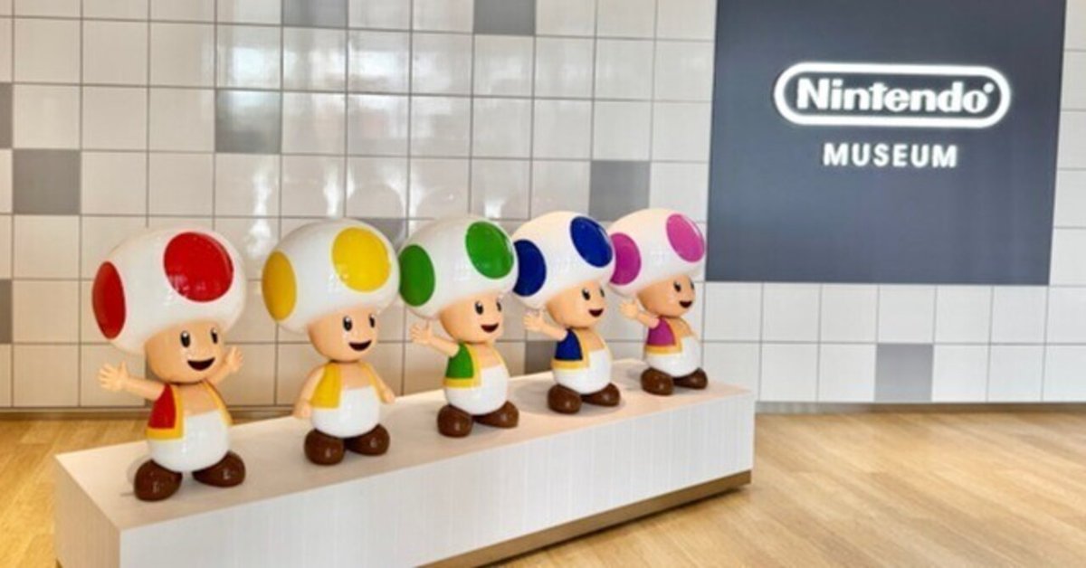 ニンテンドーミュージアムのエモい巨大コントローラー、懐かしく ニンテンドーミュージアムのエモい巨大コントローラー、懐かしく