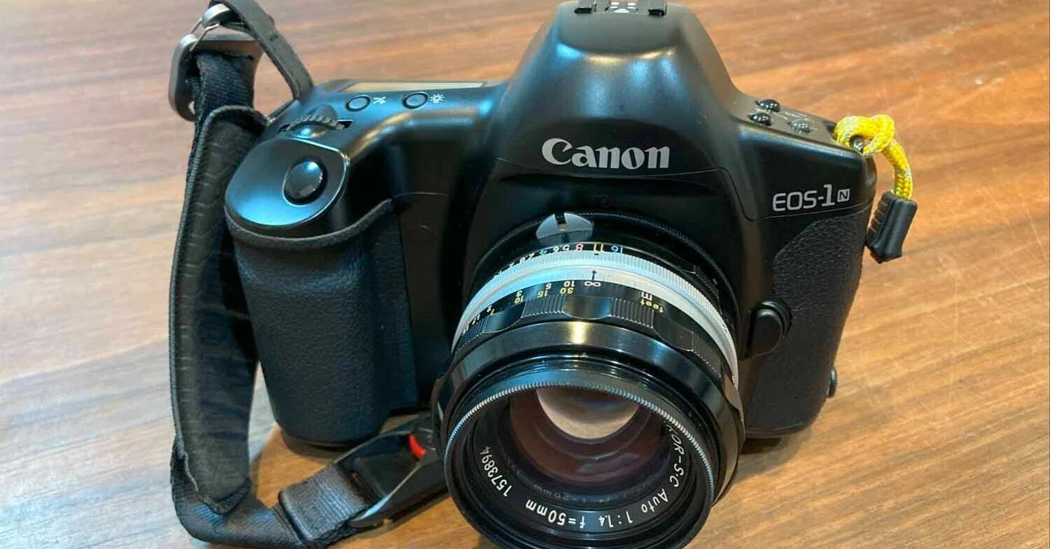 カメラ・レンズ・用品等 EOS-1n FUJICA mini 等 EOS-1Nと愉快な仲間達 カメラ・レンズ・用品等 EOS-1n FUJICA mini 等 EOS-1Nと愉快な仲間達