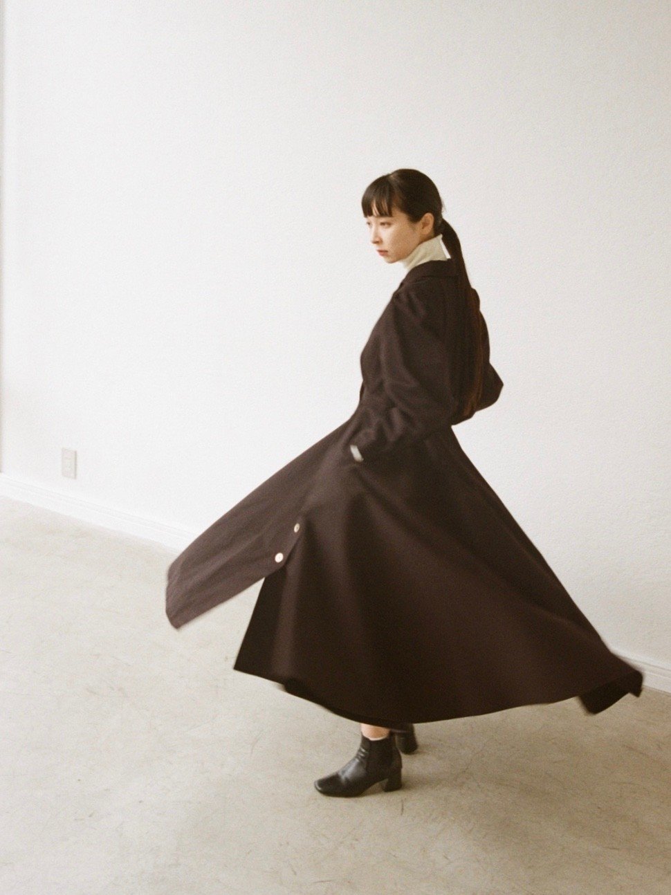 退屈な日々をドレスで踊れ！ [THE DRESS #17]｜マール・コウサカ（foufou） 