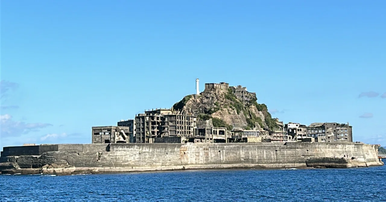 長崎一人旅/2日目 軍艦島(端島)に上陸した話｜りんご