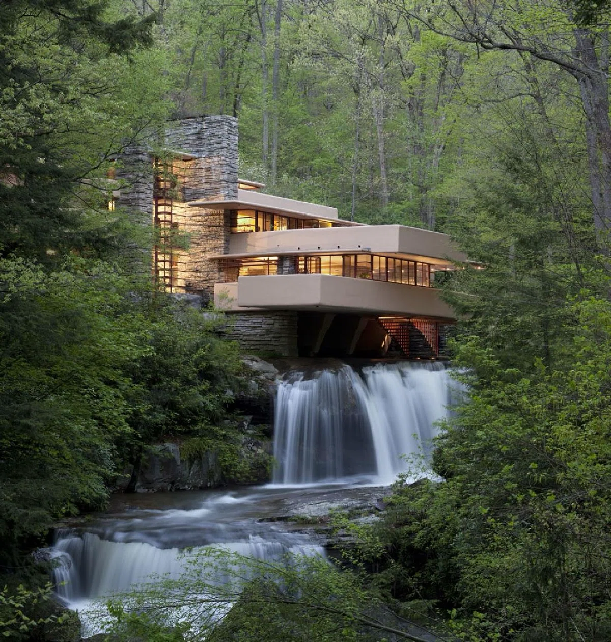 Funny Stories About Architect Frank Lloyd Wright｜リサさんの建築巡り