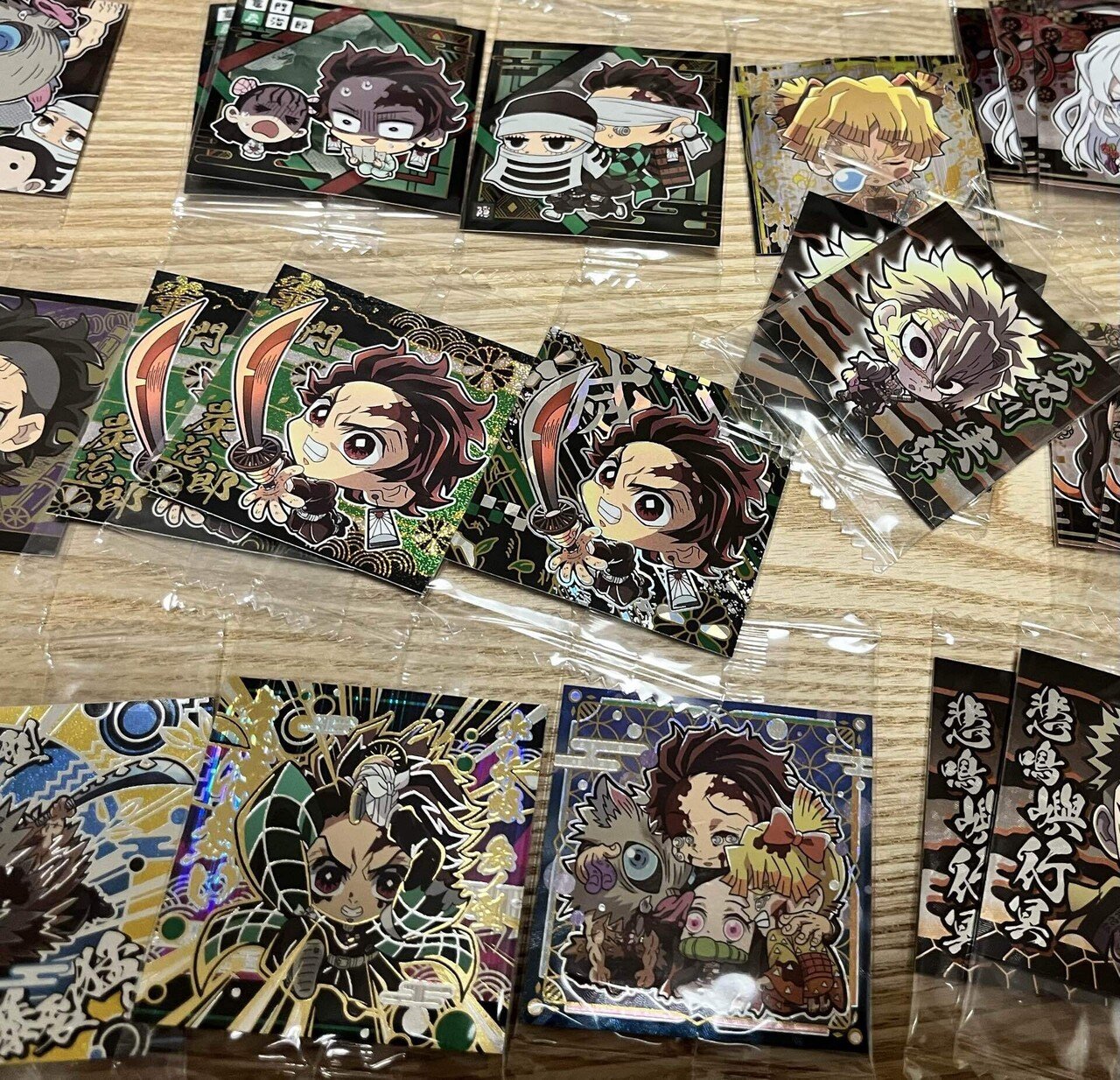 おまけ付きチョコウエハースのパッケージコレクション！｜よもよも