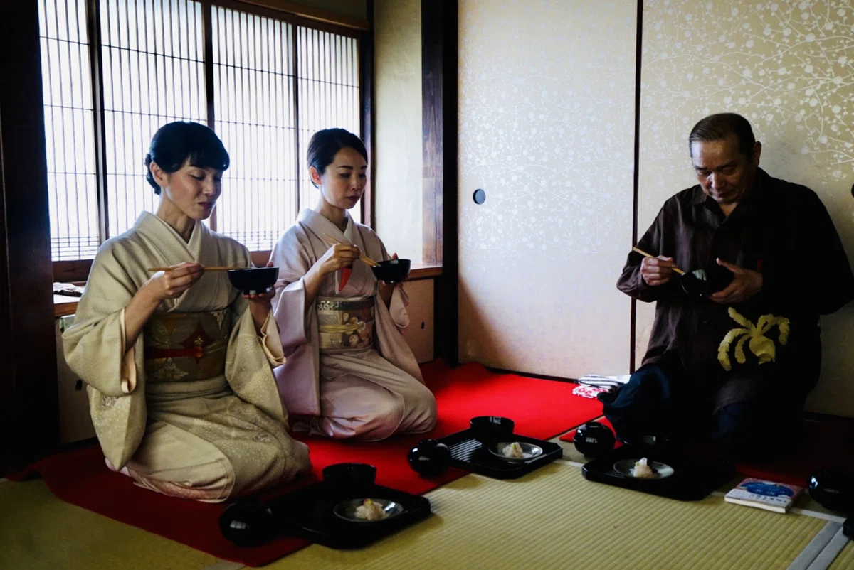 夜のお茶会｜岡田宗凱 Sougai OKADA
