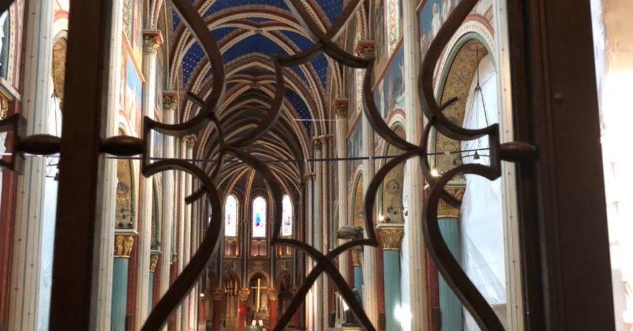 古墳時代からパリの街を見守る教会｜Le yusée