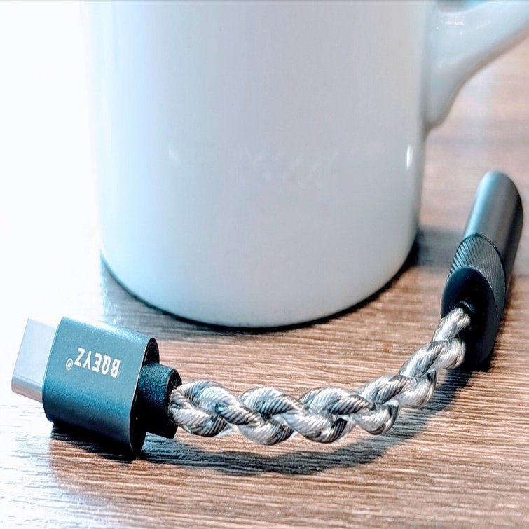 1万円超DACキラーの2000円USB-DACケーブル BQEYZ LIN 4.4mm｜あら50りっぷ
