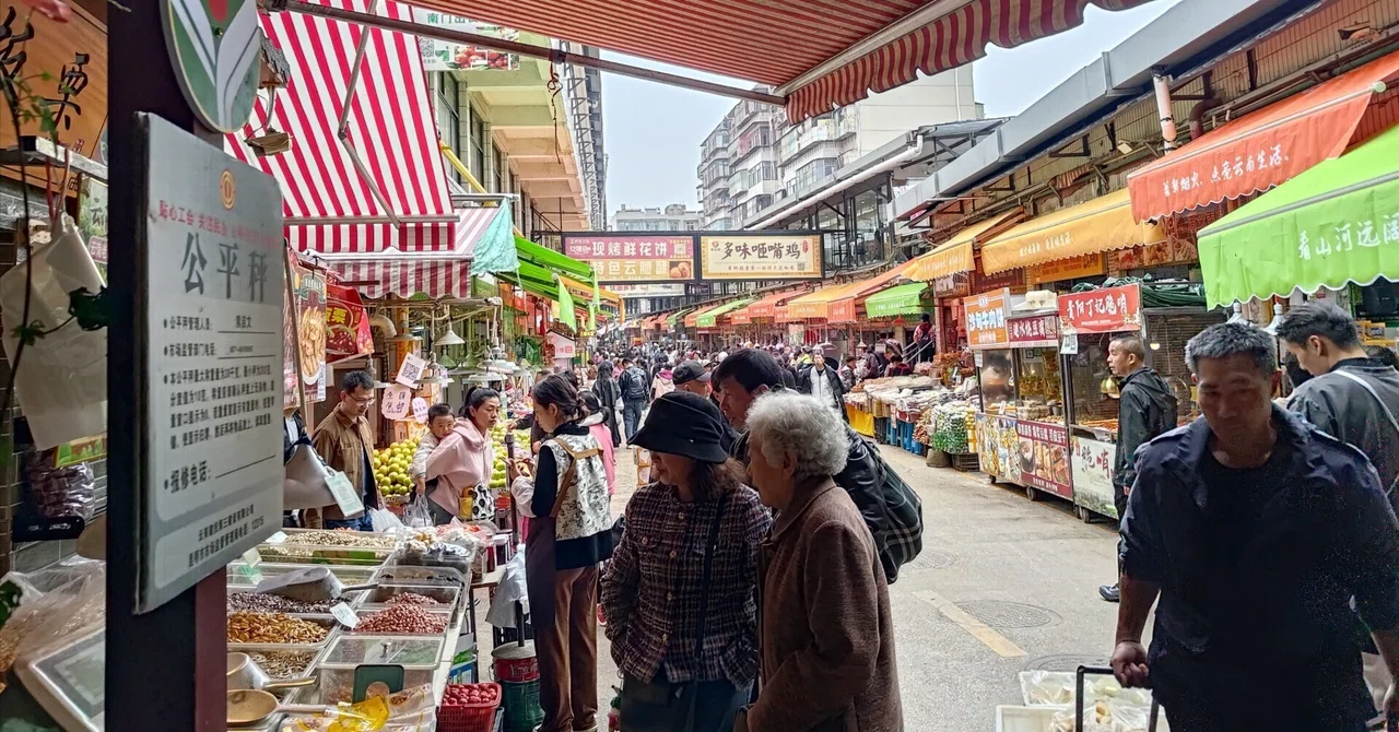 バザール巡り】篆新農貧市場・中国雲南省昆明｜Kошка
