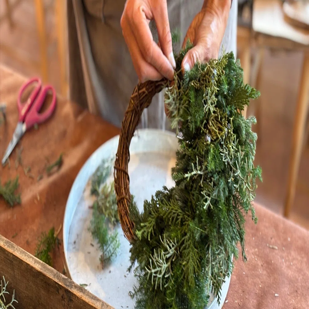 クリスマスの楽しみ倍増！ カフェねねねで開催したフレッシュリース