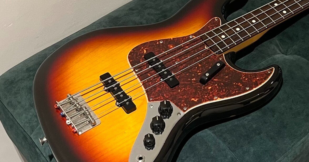 Fender Japan Jazz Bass JB62 レッドボビン 逆巻きペグ