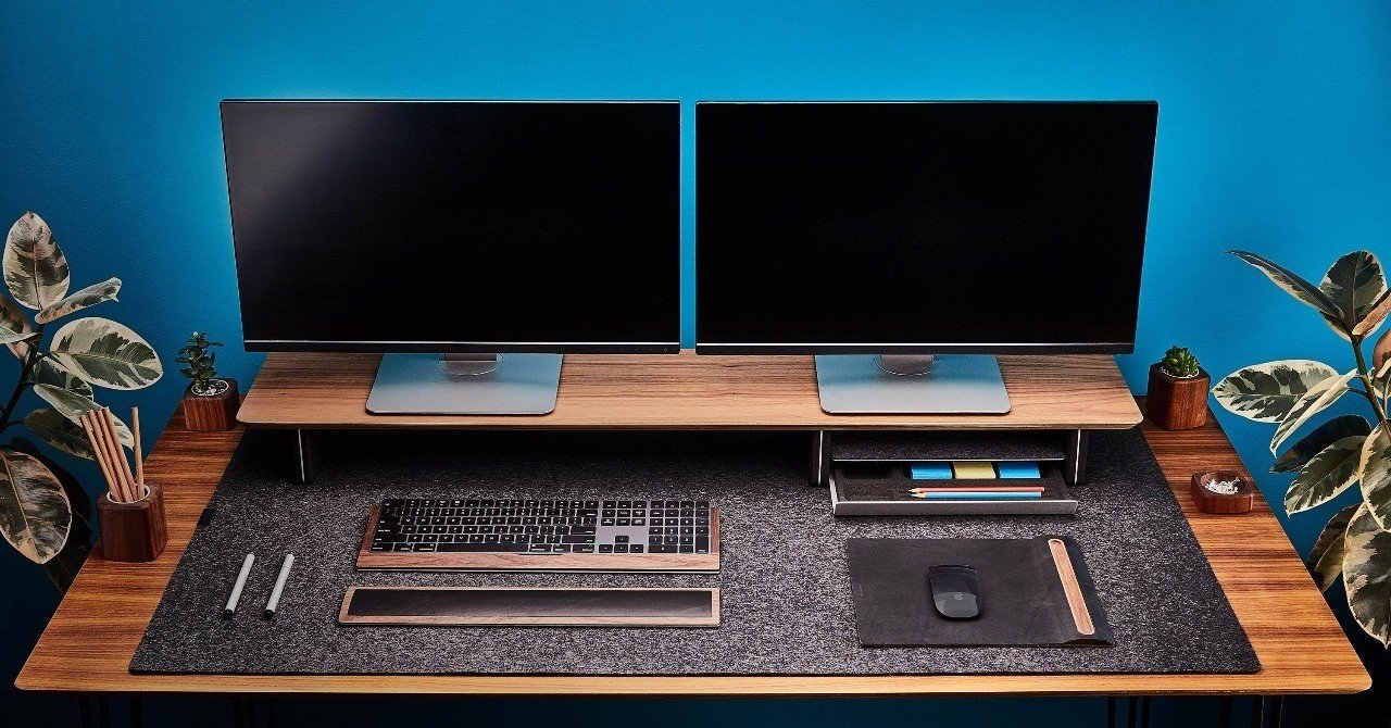 生産性最高なケーブル1本デスク環境で好評だったウッド系グッズ