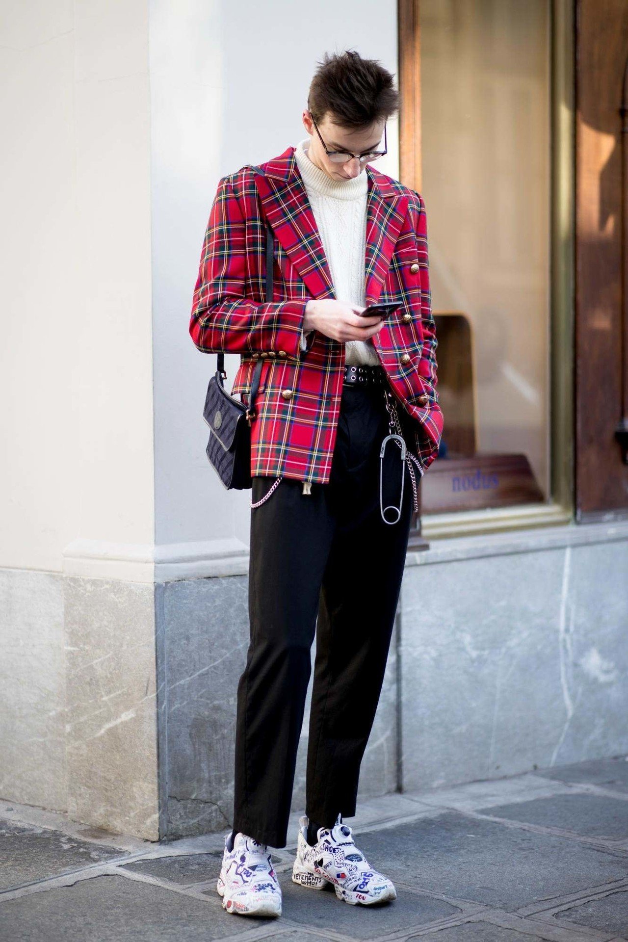 ロックファッションはクラシカルに今っぽく着こなすのが シュウト Pry Note ロックファッションはクラシカルに今っぽく着こなすのが シュウト Pry Note